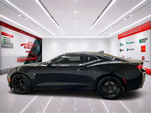 Used 2017 Chevrolet Camaro LT image 5