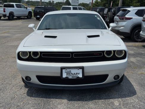 Used 2015 Dodge Challenger R/T Plus RWD image 11