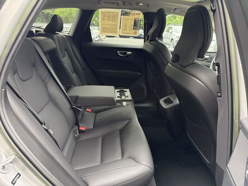 Used 2023 Volvo XC60 B5 Plus w/ Protection Package Premier FWD image 35