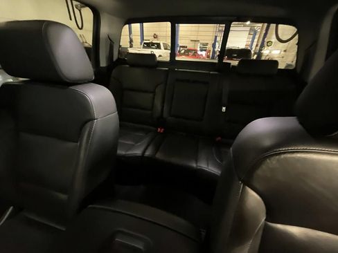 Used 2018 Chevrolet Silverado 1500 LTZ Z71 w/ Redline Edition AWD/4WD image 27