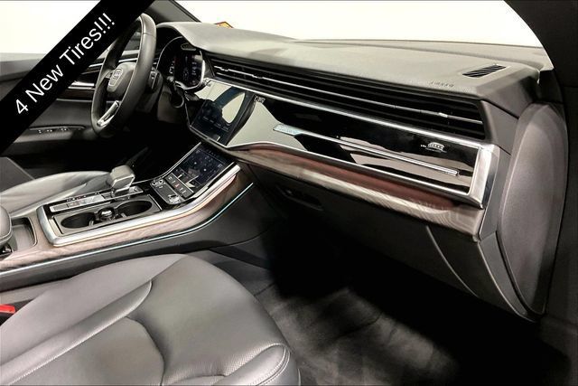 Certified 2021 Audi Q8 Premium Plus AWD/4WD image 12