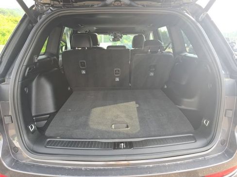Used 2023 Jeep Grand Cherokee Altitude AWD/4WD image 30