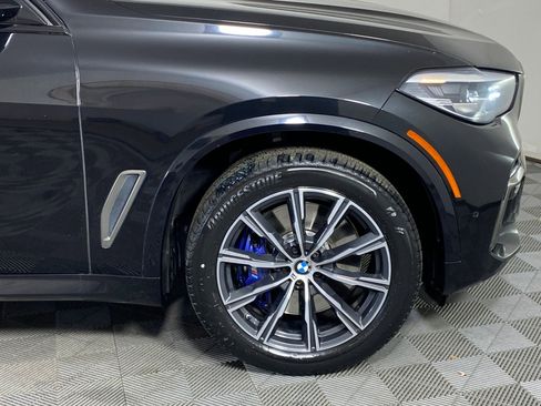 Used 2021 BMW X5 M50i image 10