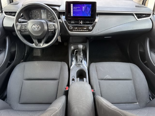 Used 2025 Toyota Corolla LE FWD image 11
