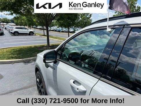 Certified 2023 Kia Sorento SX FWD image 25