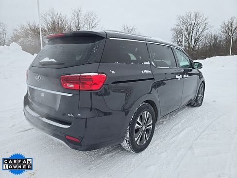 Used 2020 Kia Sedona SX image 3