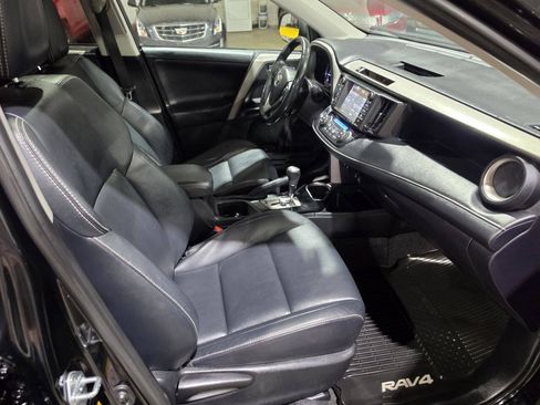 Used 2016 Toyota RAV4 Limited AWD/4WD image 33