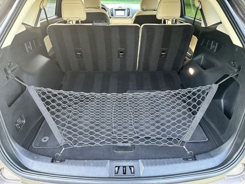 Used 2019 Ford Edge SEL w/ Equipment Group 201A AWD/4WD image 25