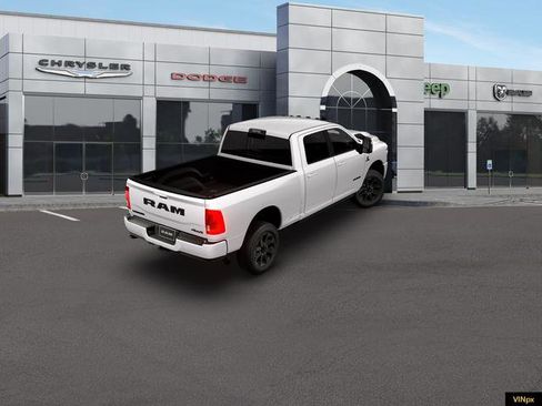 New 2026 RAM 2500 Laramie AWD/4WD image 6