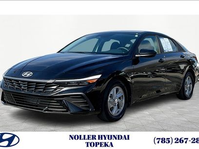 Used 2024 Hyundai Elantra SE