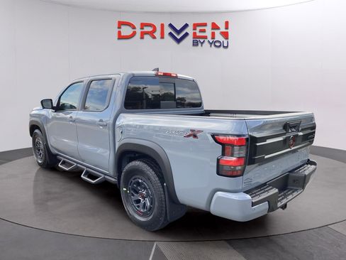 New 2026 Nissan Frontier Pro-X w/ Pro-X Convenience Package RWD image 3