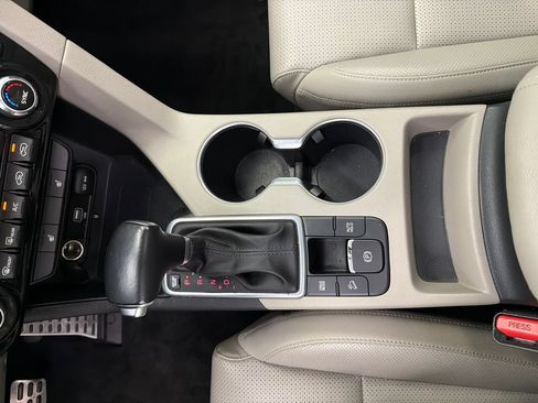 Used 2022 Kia Sportage Nightfall Edition w/ Nightfall Fwd Premium Package image 31