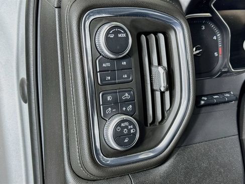 Used 2020 GMC Sierra 3500 Denali w/ Denali Ultimate Package AWD/4WD image 19