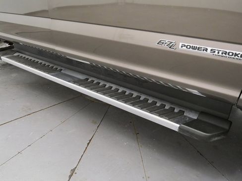 Used 2020 Ford F350 XLT w/ XLT Premium Package image 37