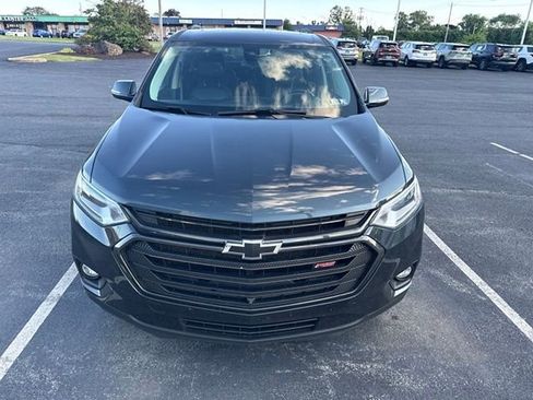 Used 2020 Chevrolet Traverse RS w/ LPO, Floor Liner Package AWD/4WD image 2