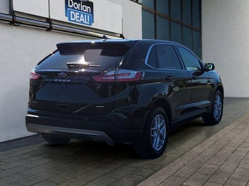 Certified 2024 Ford Edge SEL w/ Convenience Package AWD/4WD image 3
