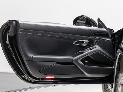 Used 2015 Porsche 911 Turbo S w/ Premium Plus Package image 43