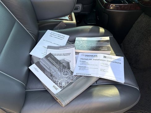 Used 2016 Chevrolet Express 2500 image 22