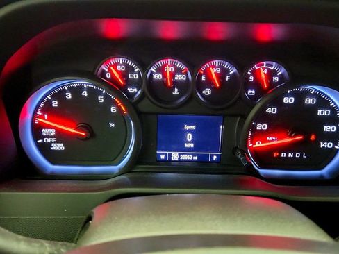Used 2023 Chevrolet Silverado 1500 Custom Trail Boss AWD/4WD image 13