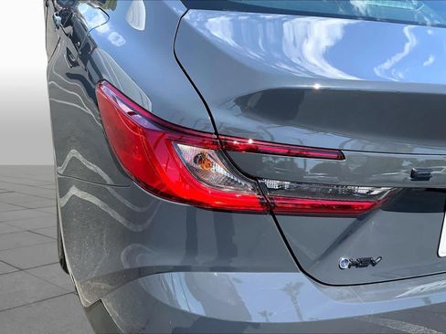 Certified 2025 Toyota Camry LE FWD image 28