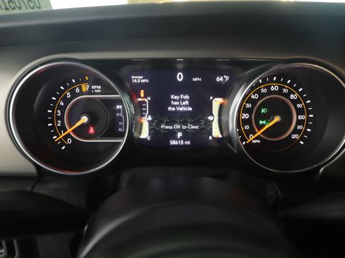 Certified 2019 Jeep Wrangler Sport image 18