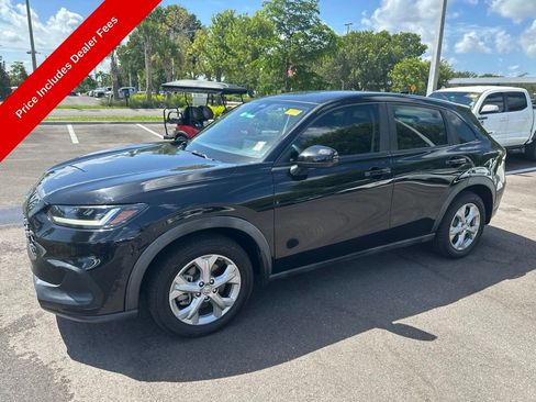 Used 2023 Honda HR-V LX image 6