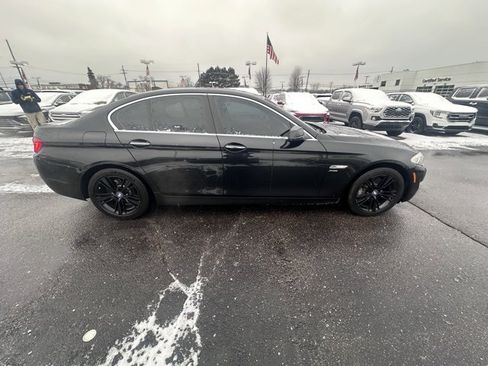 Used 2011 BMW 535i xDrive Sedan image 6