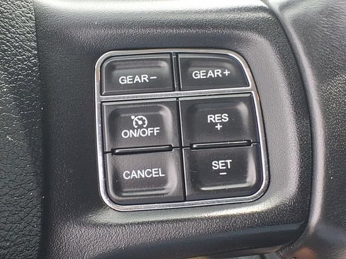 Used 2017 RAM 1500 Big Horn AWD/4WD image 10