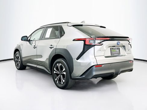 Used 2024 Subaru Solterra Premium image 5