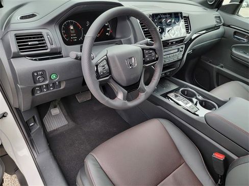 New 2026 Honda Ridgeline Black Edition image 11