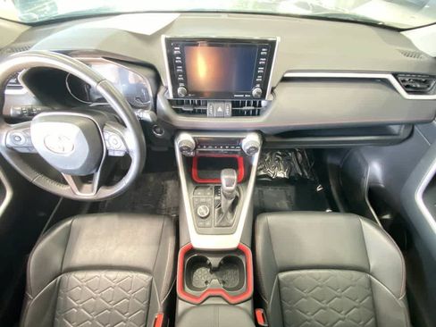 Used 2021 Toyota RAV4 TRD Off-Road AWD/4WD image 23