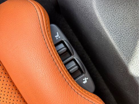 Used 2013 Nissan 370Z Touring w/ Sport Pkg image 17