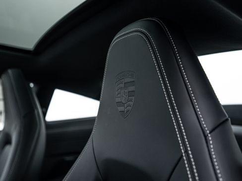 New 2026 Porsche 911 Carrera 4S image 24
