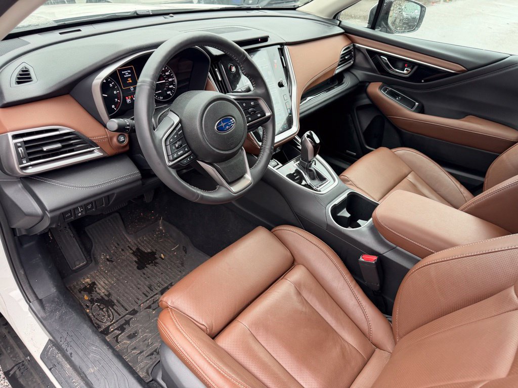 Used 2025 Subaru Outback Touring XT AWD/4WD image 23