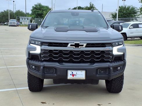 Used 2024 Chevrolet Silverado 1500 ZR2 w/ ZR2 Bison Edition AWD/4WD image 4