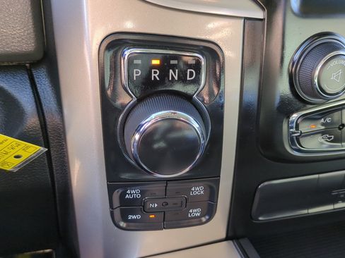 Used 2017 RAM 1500 Big Horn image 24