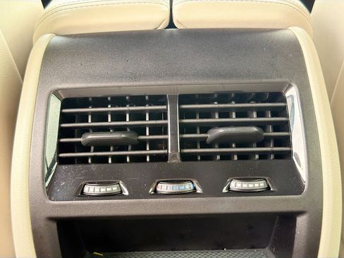 Used 2024 BMW X5 sDrive40i w/ M Sport Package image 20