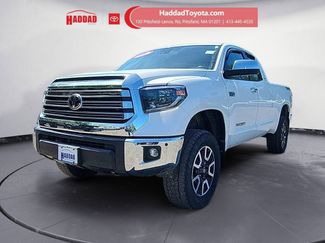 Used 2019 Toyota Tundra Limited w/ Limited Premium Package AWD/4WD video 1