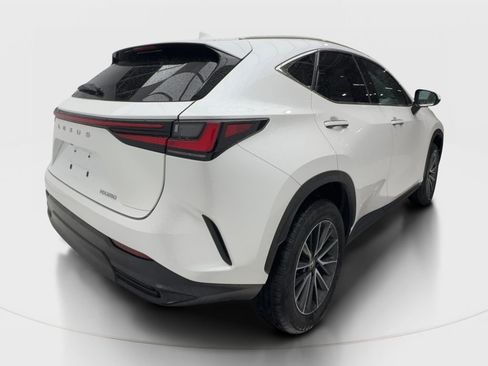 Used 2024 Lexus NX 250 FWD w/ Towing Package (2000 Lbs) image 7