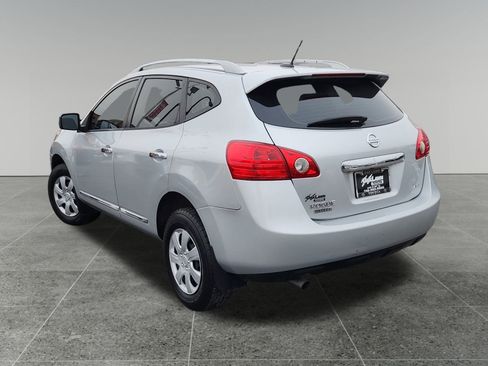 Used 2015 Nissan Rogue S w/ Convenience Package image 5