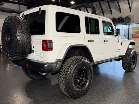 Used 2021 Jeep Wrangler Unlimited Rubicon 4xe w/ Steel Bumper Group image 14