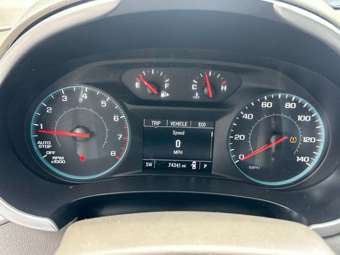Used 2021 Chevrolet Malibu LS FWD image 16