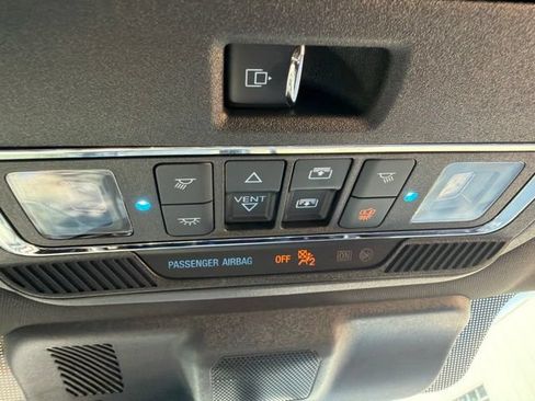 Used 2025 Ford F150 Raptor AWD/4WD image 34