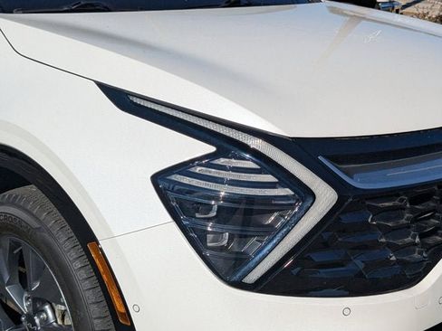 Used 2023 Kia Sportage SX Prestige image 9