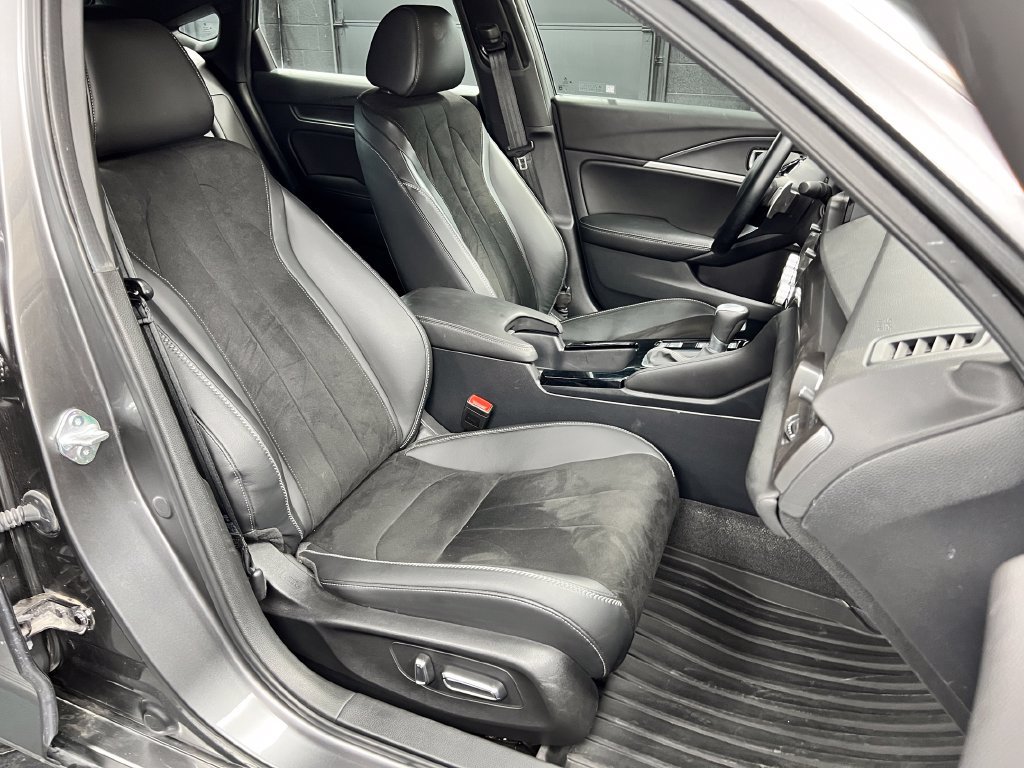 Used 2024 Acura Integra A-Spec w/ Technology Package FWD image 8