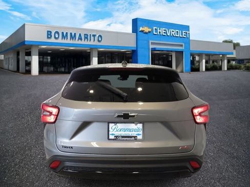 New 2026 Chevrolet Trax RS w/ Driver Confidence Package FWD image 4