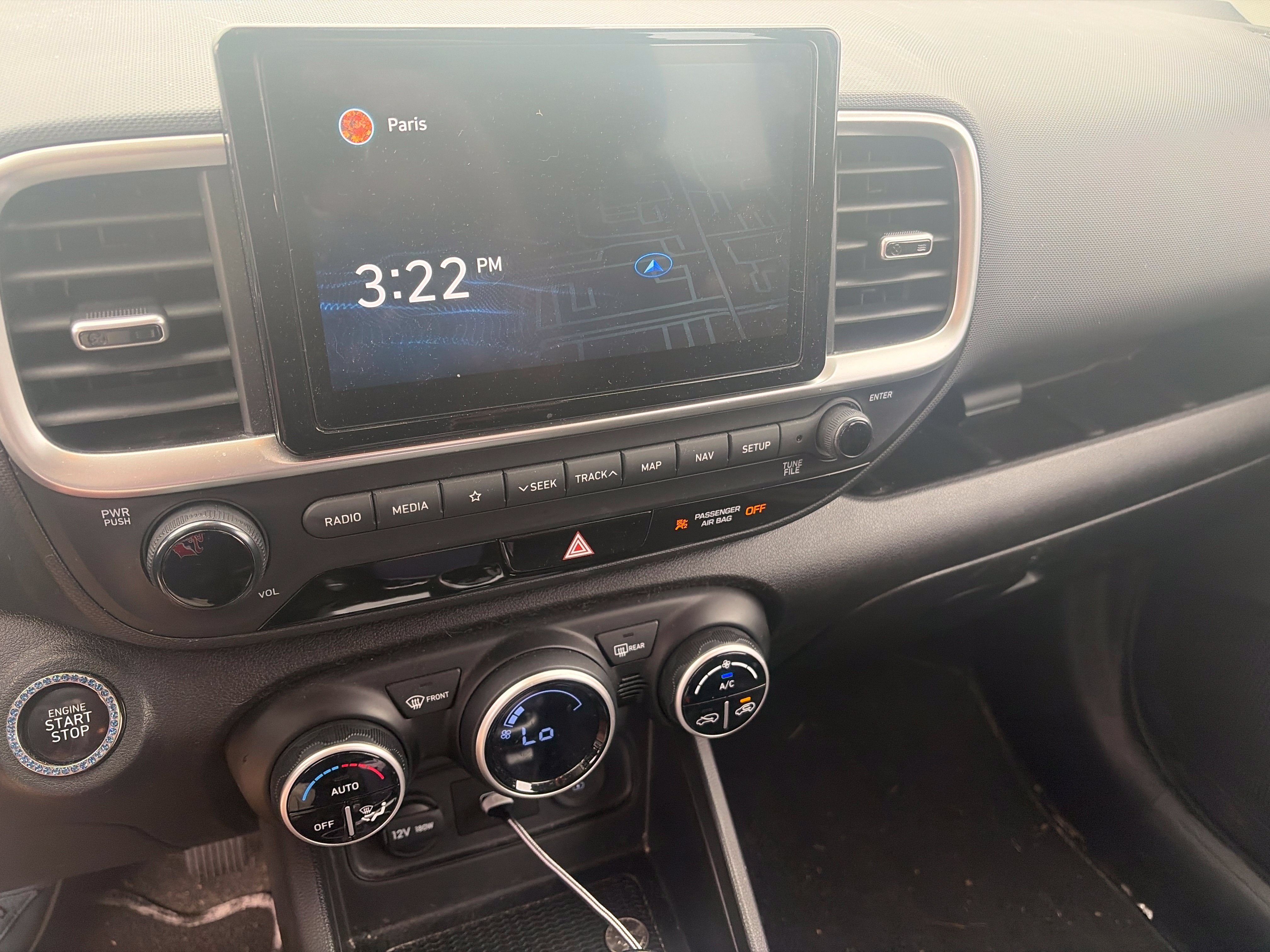 Used 2021 Hyundai Venue SEL w/ Premium Package FWD image 10
