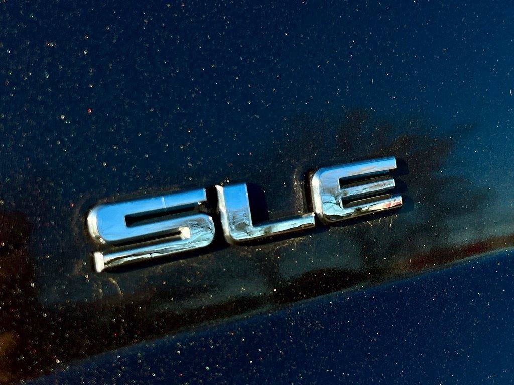 Used 2016 GMC Yukon XL SLE w/ Convenience Package RWD image 17