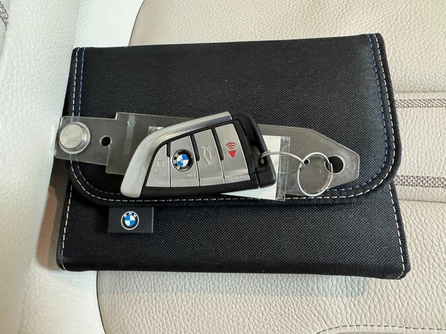 Used 2023 BMW 540i w/ M Sport Package RWD image 30