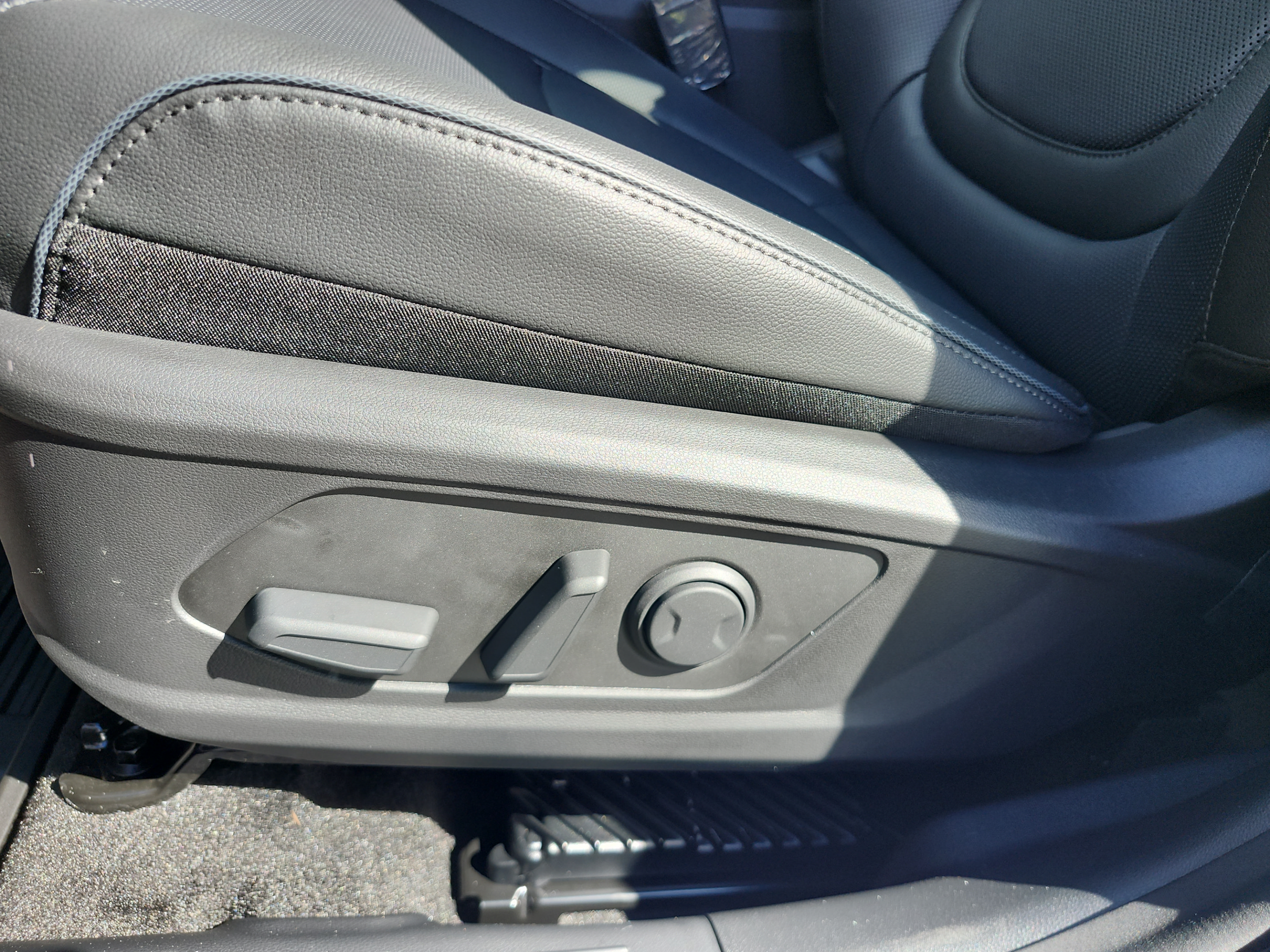 New 2026 Hyundai Tucson Limited AWD/4WD image 15